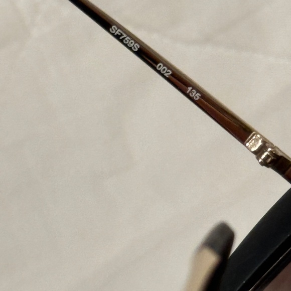 Salvatore Ferragamo Black Cat-Eye Sunglasses - Picture 6 of 8